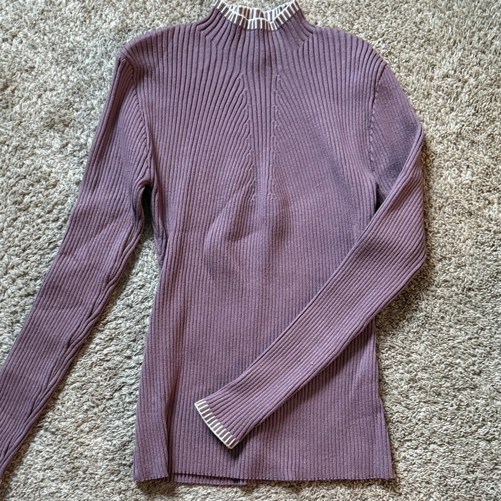 Elegant Purple Ribbed Women's Top